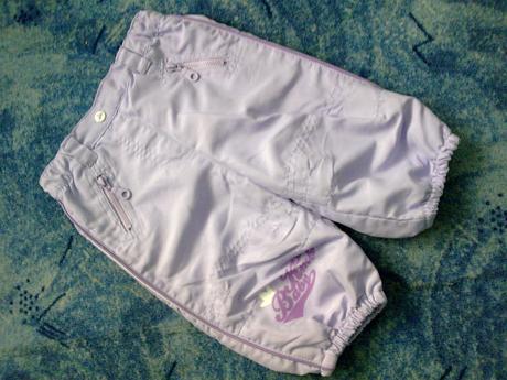 Béžové riflíky a fialové podšité gaťušky, st. bernard,68