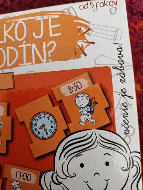 Hra - puzzle. koľko je hodin, 
