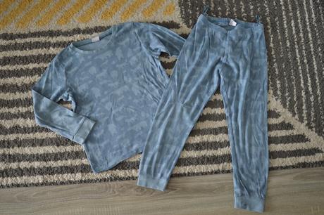 Zvieratkové pyžamko na doma 110/116, lindex,110