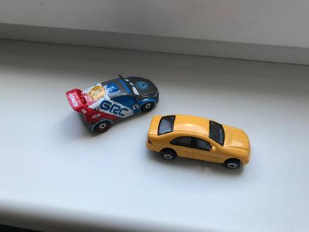 Auticka 2 ks, dlka 7cm, výška 2 cm, 