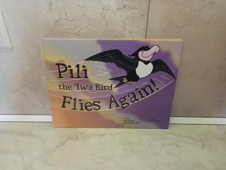 Pili the iwa bird flies again + cd,