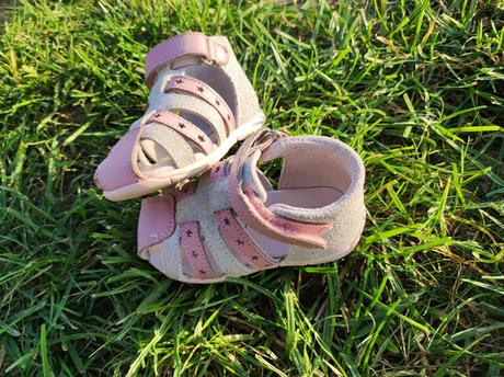 Krásne sandálky, 20