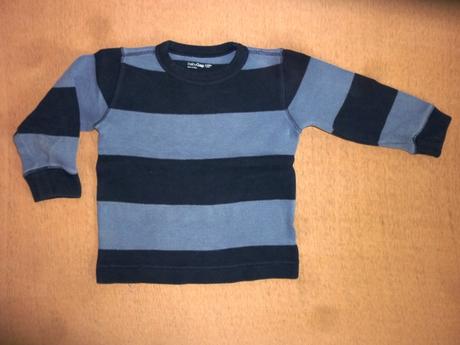 Pasikava mikinka, gap,104