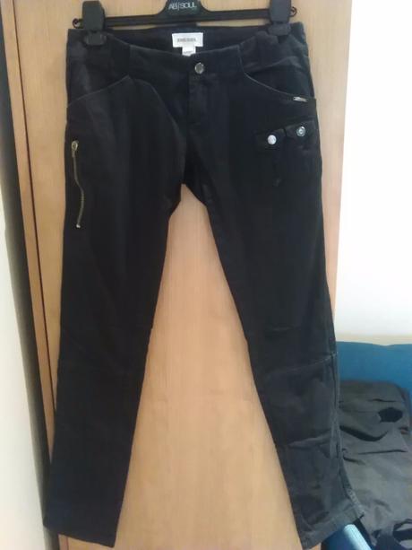 Dámske sportovo-elegantne nohavice diesel, diesel,28