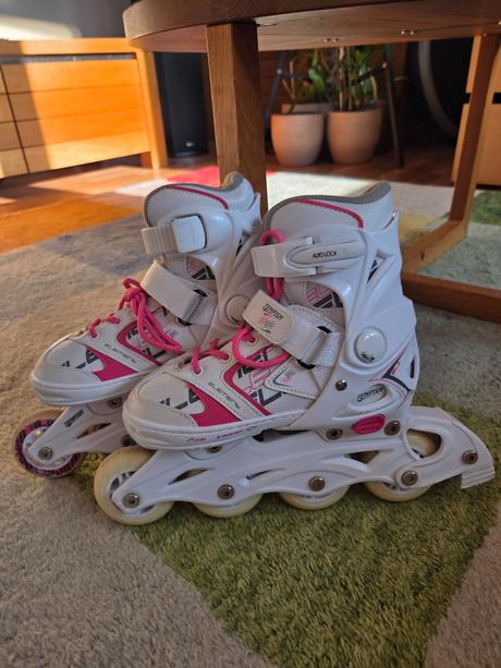 Dievcenske kolieskove korcule, tempish,33