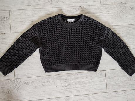 Predám svetrík reserved, reserved,146