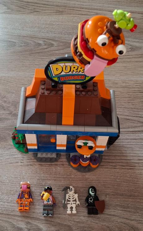 Lego fortnite 77076 reštaurácia durr burger,