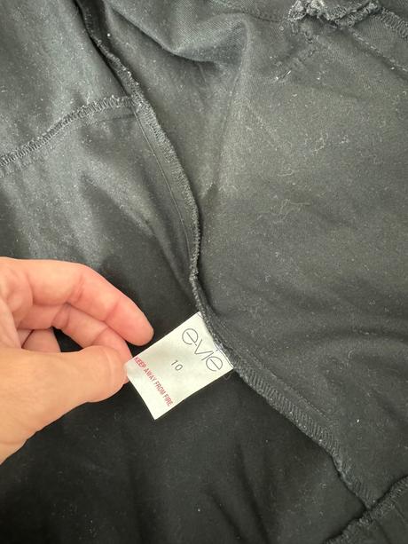 Čierny kabátik e-vie, e-vie,s