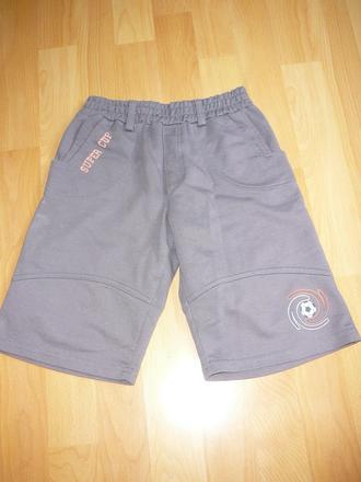 Chlapcenske kratasy, 122