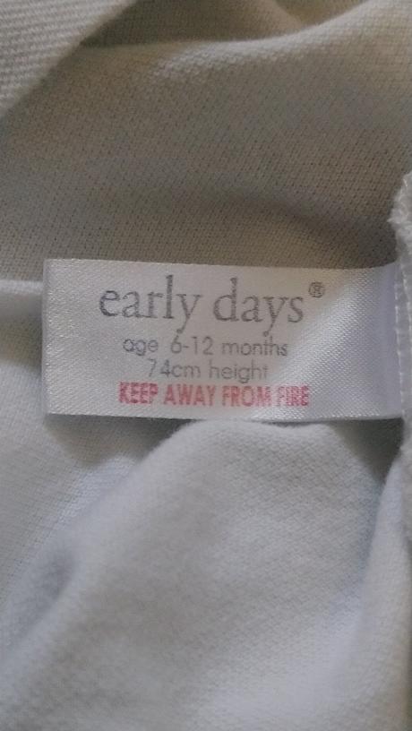 2 ks chlapčenských bielych tričiek na 9-12 mesiac., early days,80