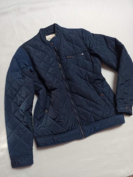 Lindex bundička, lindex,s