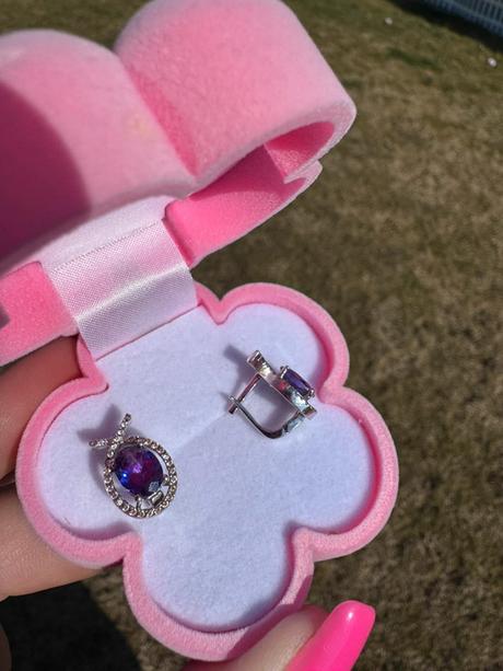 Ametystové náušnice, 