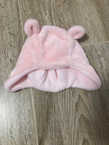 Čiapočka s uškami, 42