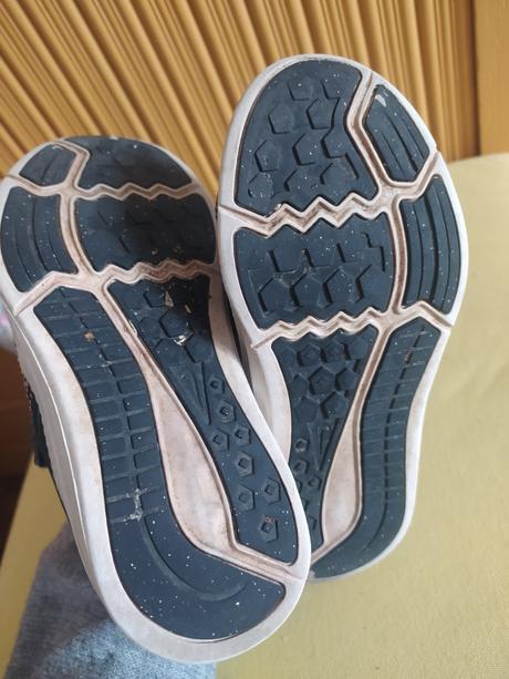 Nike tenisky, nike,27