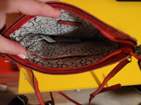 Nova taska cez rameno,