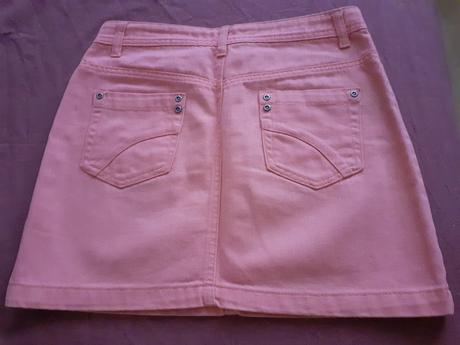 Dievcenska ruzova sukna, 158