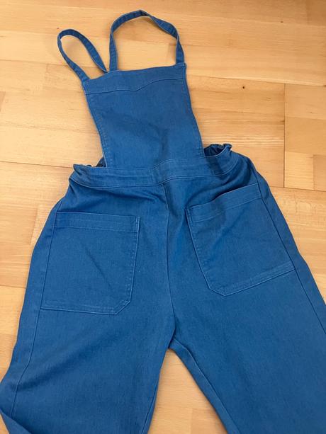 Nohavice na traky, 140