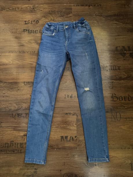 Elastické rifle, takko,146