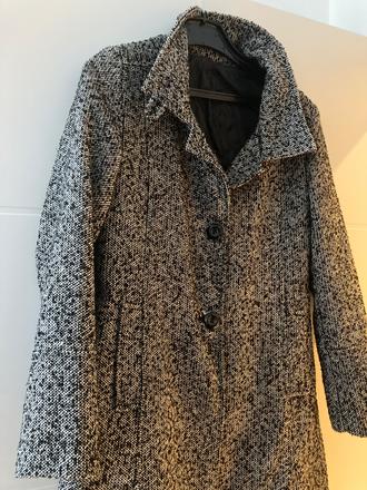 Teplý podšitý kabát - predané, s