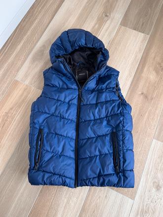 Vesta reserved, reserved,s