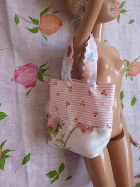 Kabelky,tašky pre barbie,