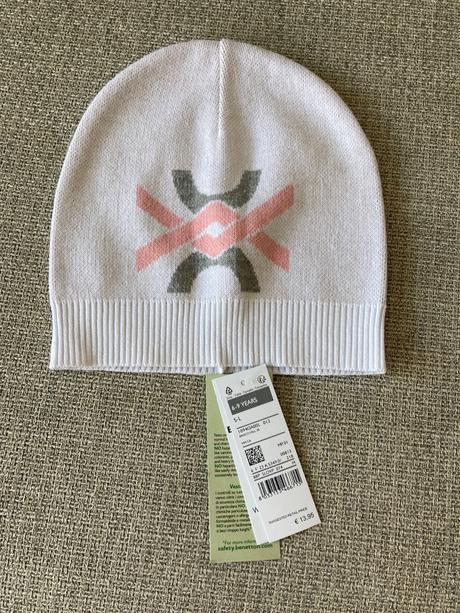 Čiapka benetton - veľkosť 6-9 rokov, benetton