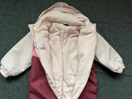 Overal do snehu, lupilu,98