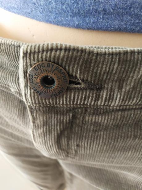 C 35znckove  kratase  esprit pekne raz oblecene, esprit,m