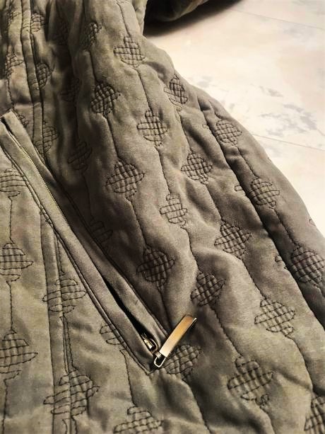 Športový 3/4 kabát, 42