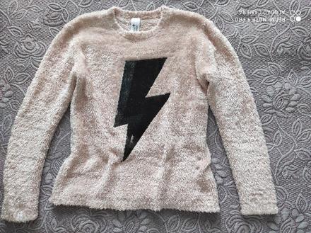 Chlpatý pulóver s flitrovou výšivkou zn. c&a, c&a,158