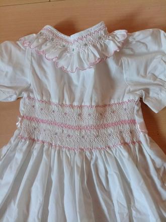 Vyšívané šaty v. 98, 98