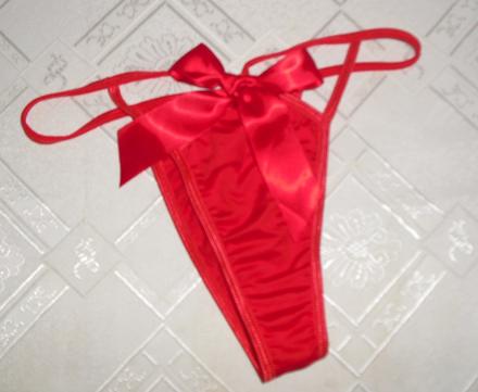 Satenovou maslickou sexy tanga, m