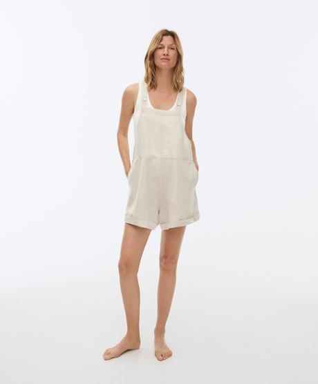 Skvelý ľanový overal značky oysho, s