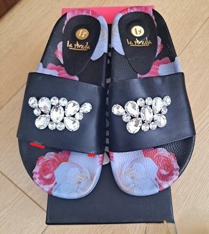 Dámske šľapky la strada, 37