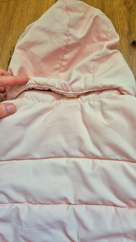 Zimna hruba bunda s odopinatelnou kapucou, h&m,86