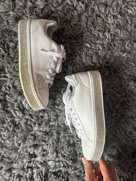 Tenisky s kamienkami, graceland,34