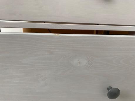 Sivá komoda hemnes, 