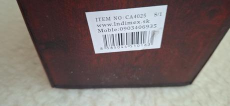 Drevená krabica na vino,