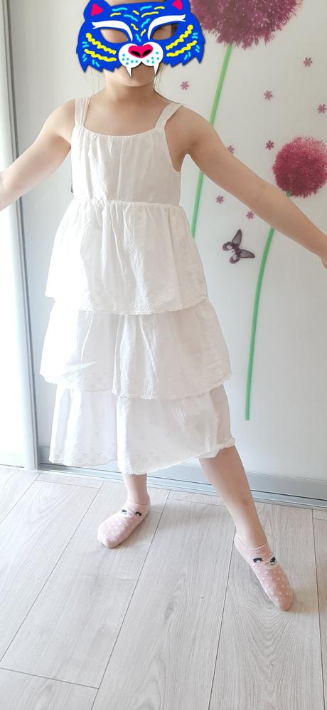 Dievčenské madeirove saty, 128