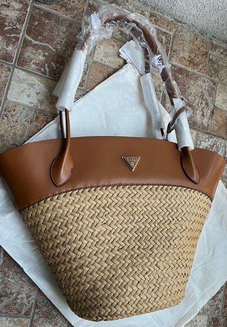 Guess kabelka - nová s visačkou a dustbagom, guess