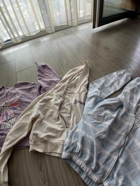 Mikiny 158, sinsay,158