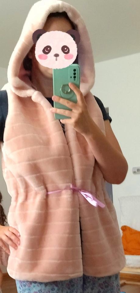 Kožušinková vesta, 