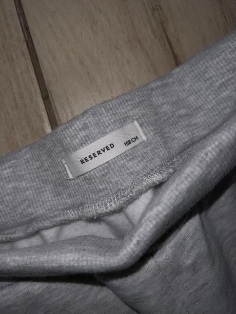 Teplaky, reserved,158