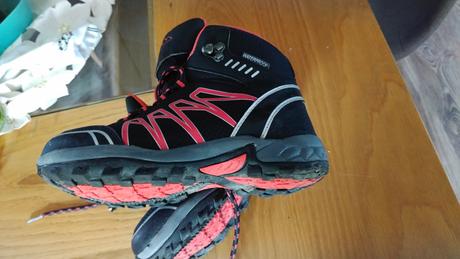 Waterproof air-stream anatomic, 32