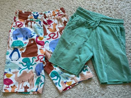 2x krátke nohavice, h&m,140