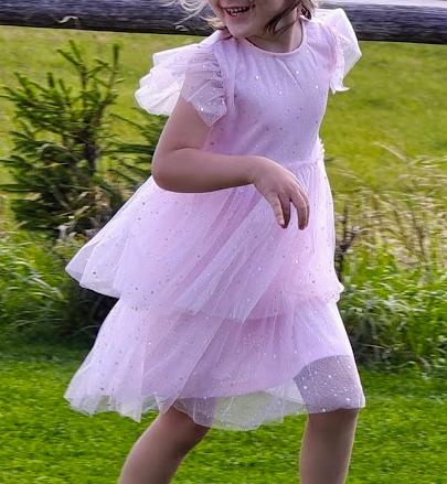 Tylové šaty s trblietkami, sinsay,122