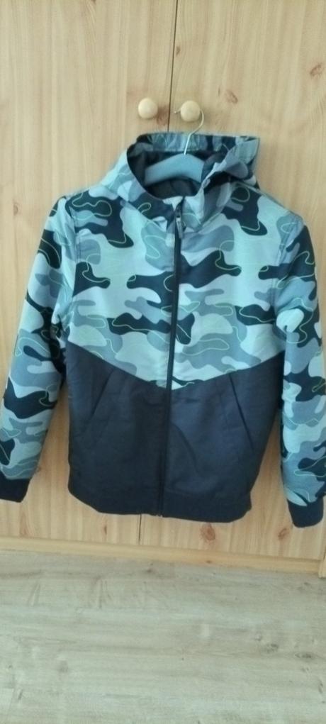 Prechodná bunda, 164