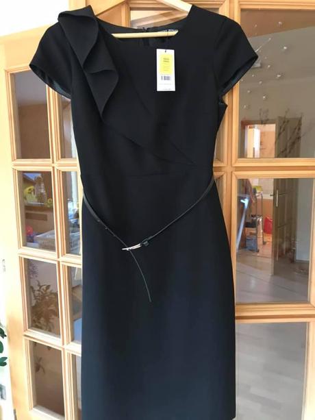 Čierne šaty, dorothy perkins,38