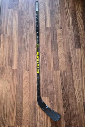 Hokejka true catalyst 9x junior,