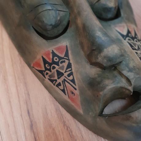 Drevená maska na stenu, 